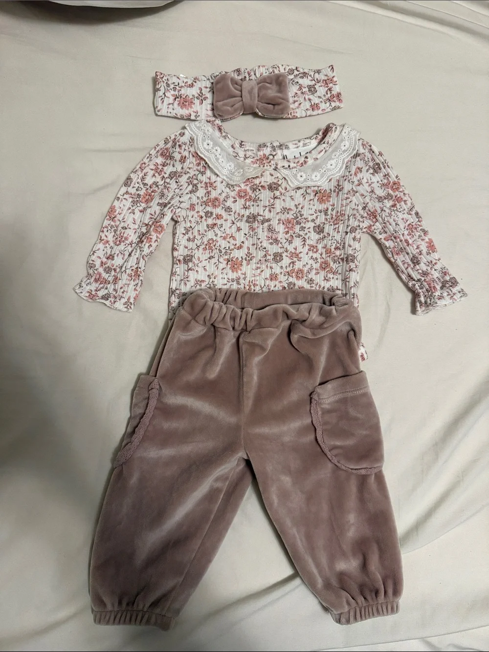 Nicole Miller Girls Floral Top, Mauve Velvet Pants & Bow Headband